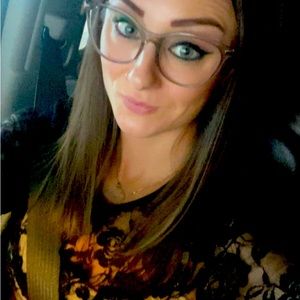 Meet your Posher, Brittanie